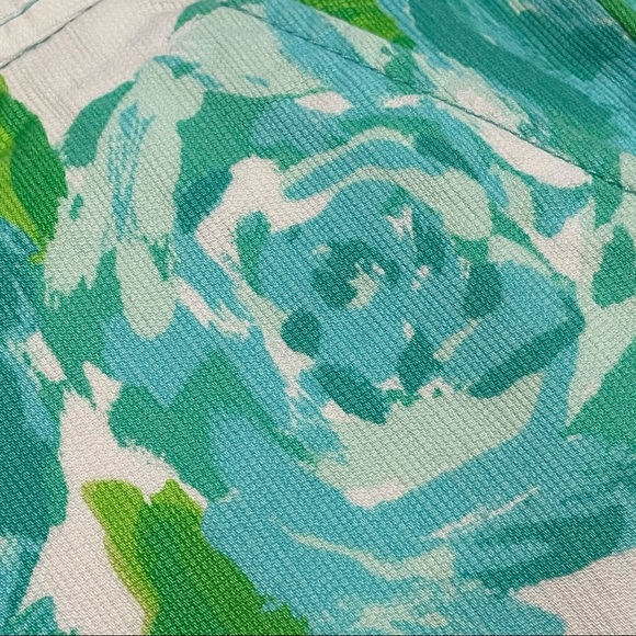 Lilly Pulitzer 00 Callahan Shorts Aqua Roses EUC Rare Pattern! - Picture 6 of 12